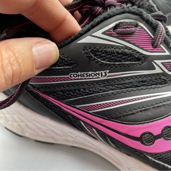 Saucony Cohesion 13 Black & Hot Pink Womens Running Shoes Sneakers 8.5 - Picture 5 of 10